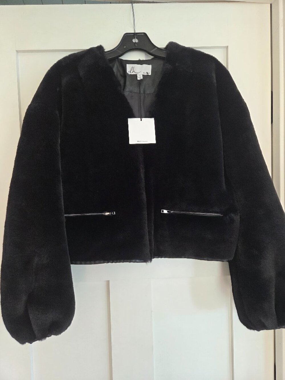 dh New York Short Fur Coat NWT S